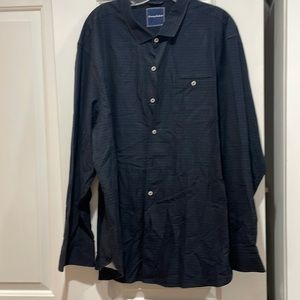 Tommy Bahama’s long sleeve men’s shirt